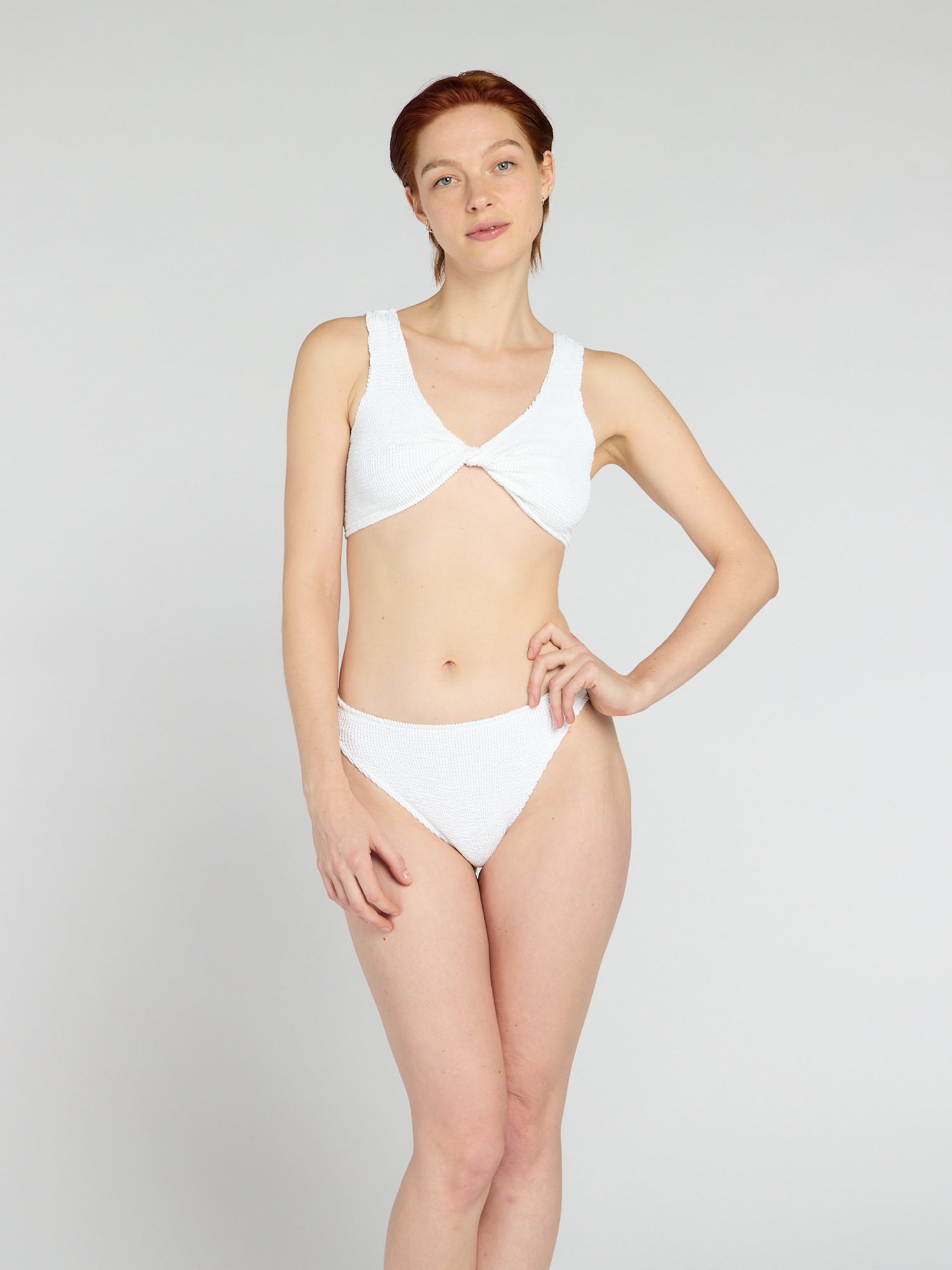 S1_TwistGaiaStandardWaist_White_16.jpg