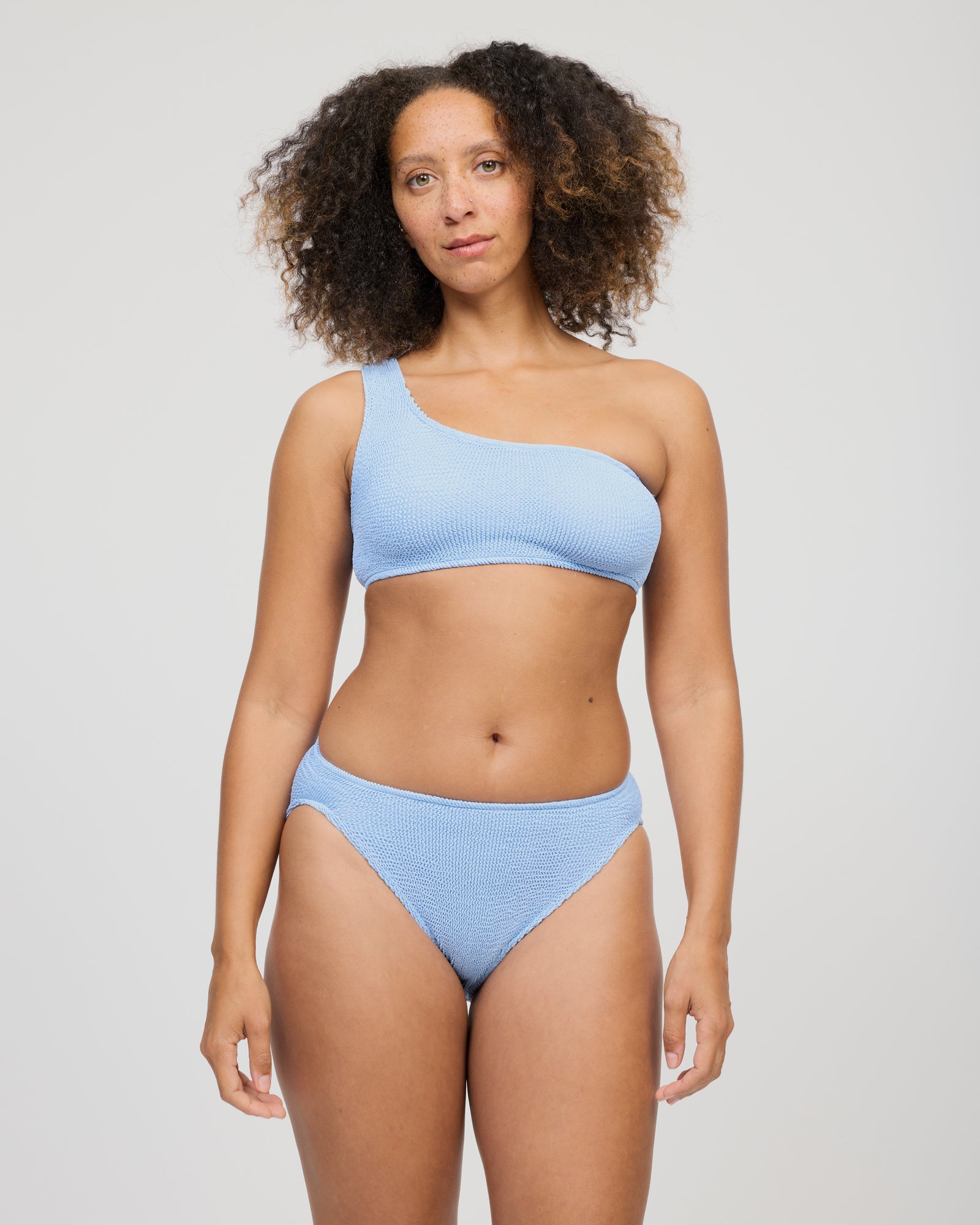 Una Standard Waist Two-Piece