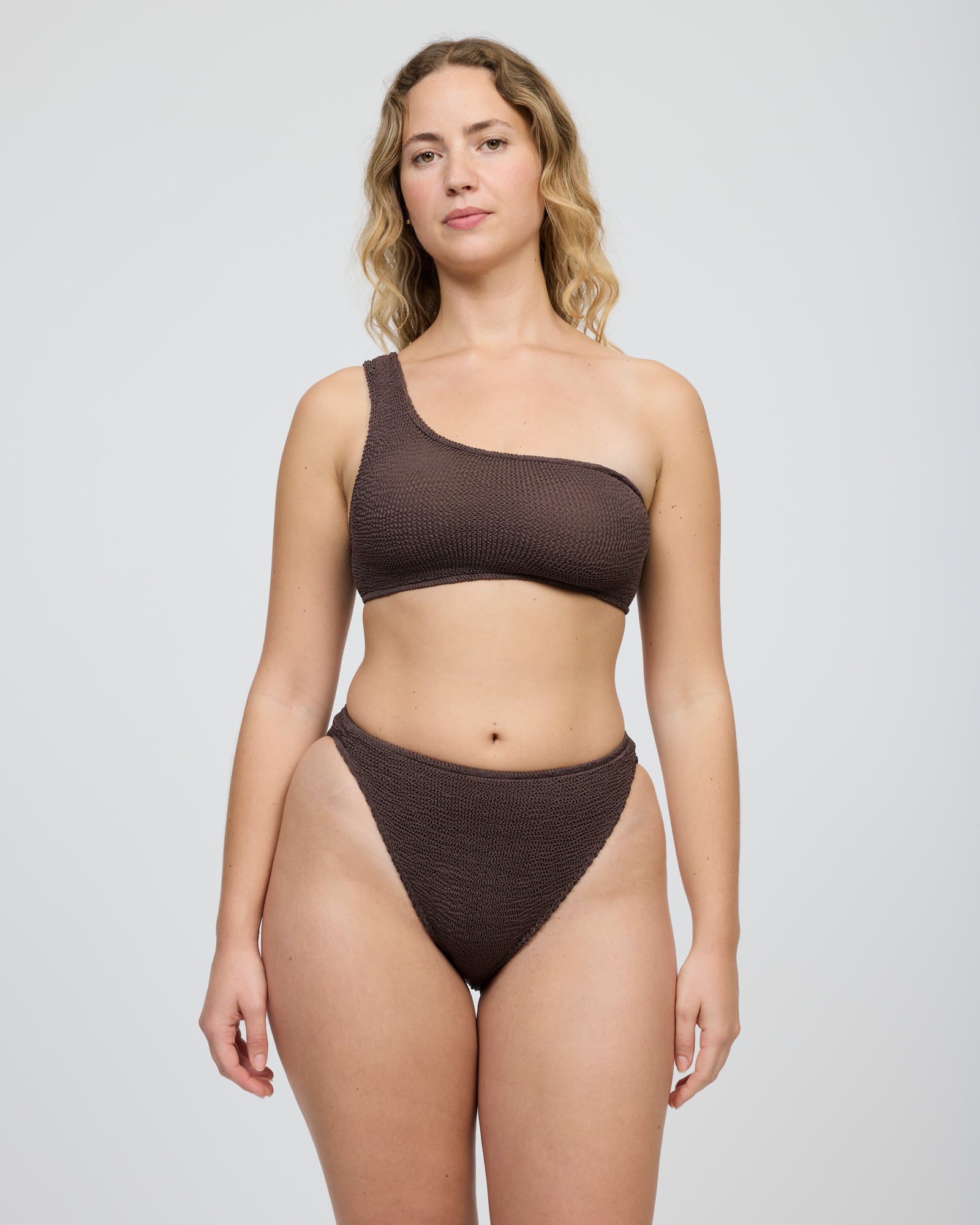 Una Standard Waist Two-Piece