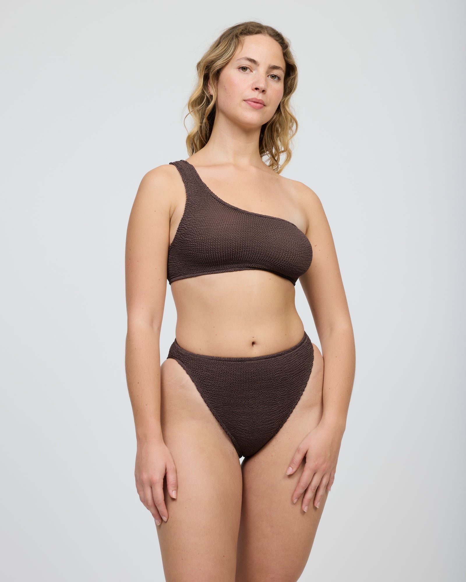 Una Standard Waist Two-Piece