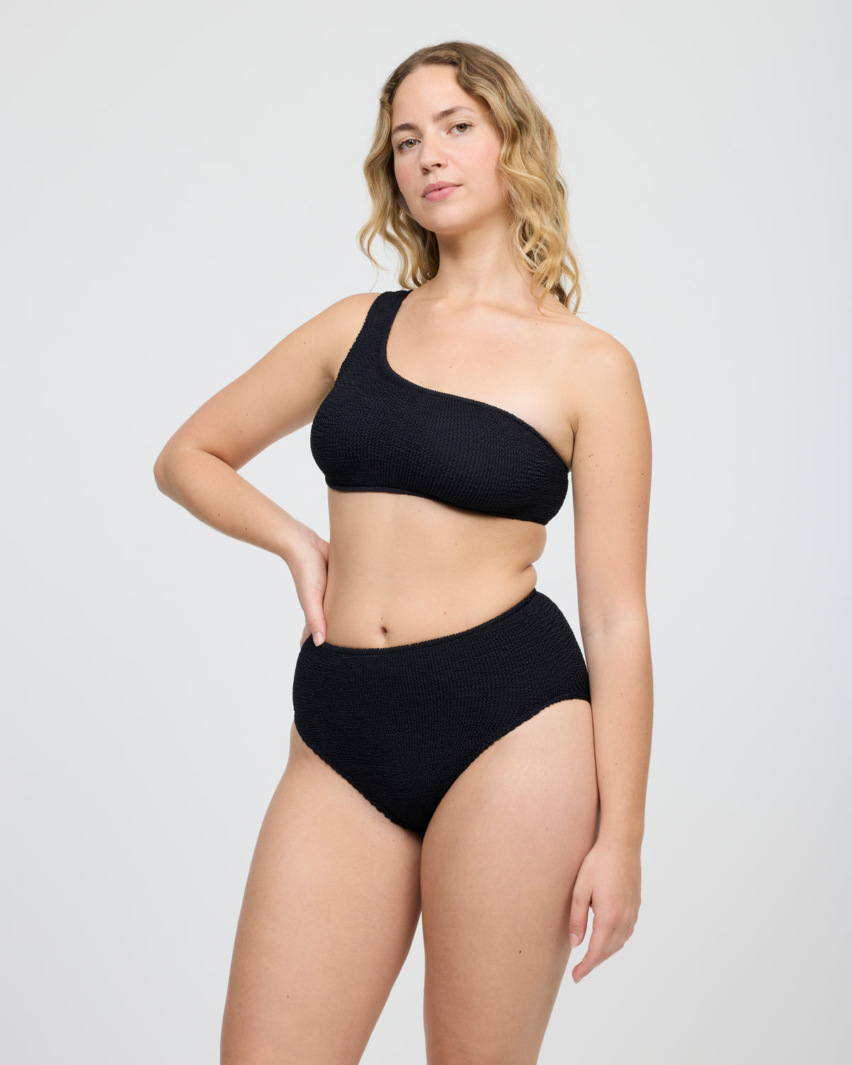Una High Waist Two-Piece in Black