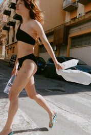 Una Standard Waist Two-Piece