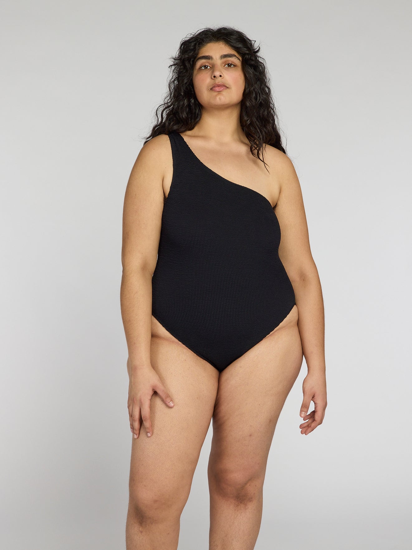 Una One-Piece