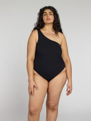 Una One-Piece