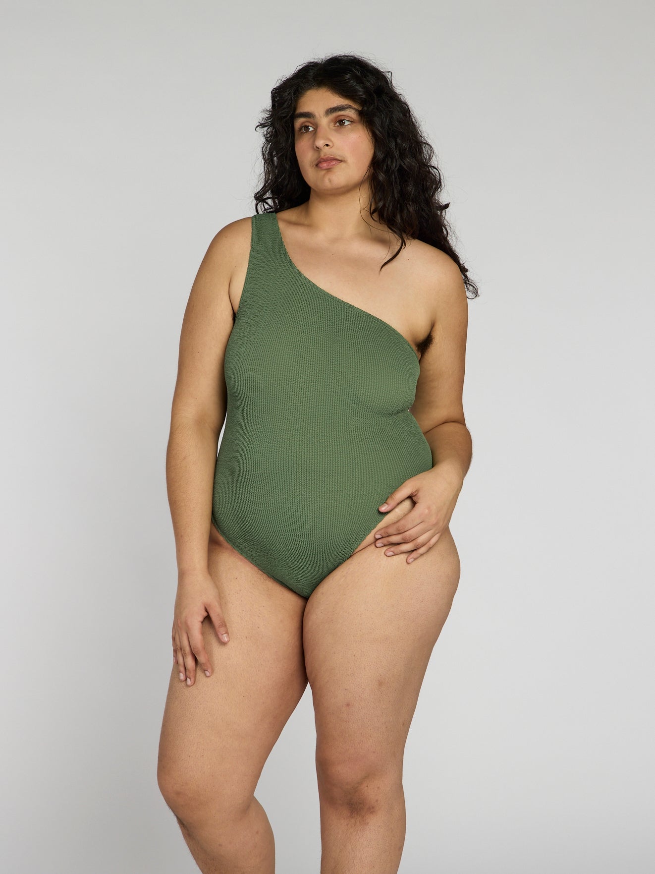 Una One-Piece