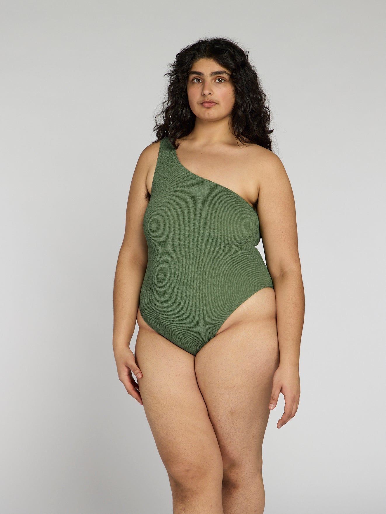 Una One-Piece