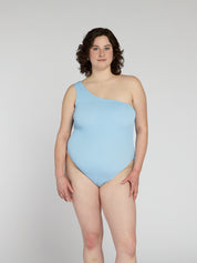 Una One-Piece