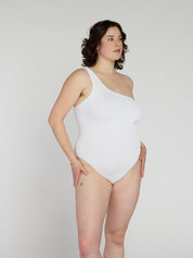 Una One-Piece