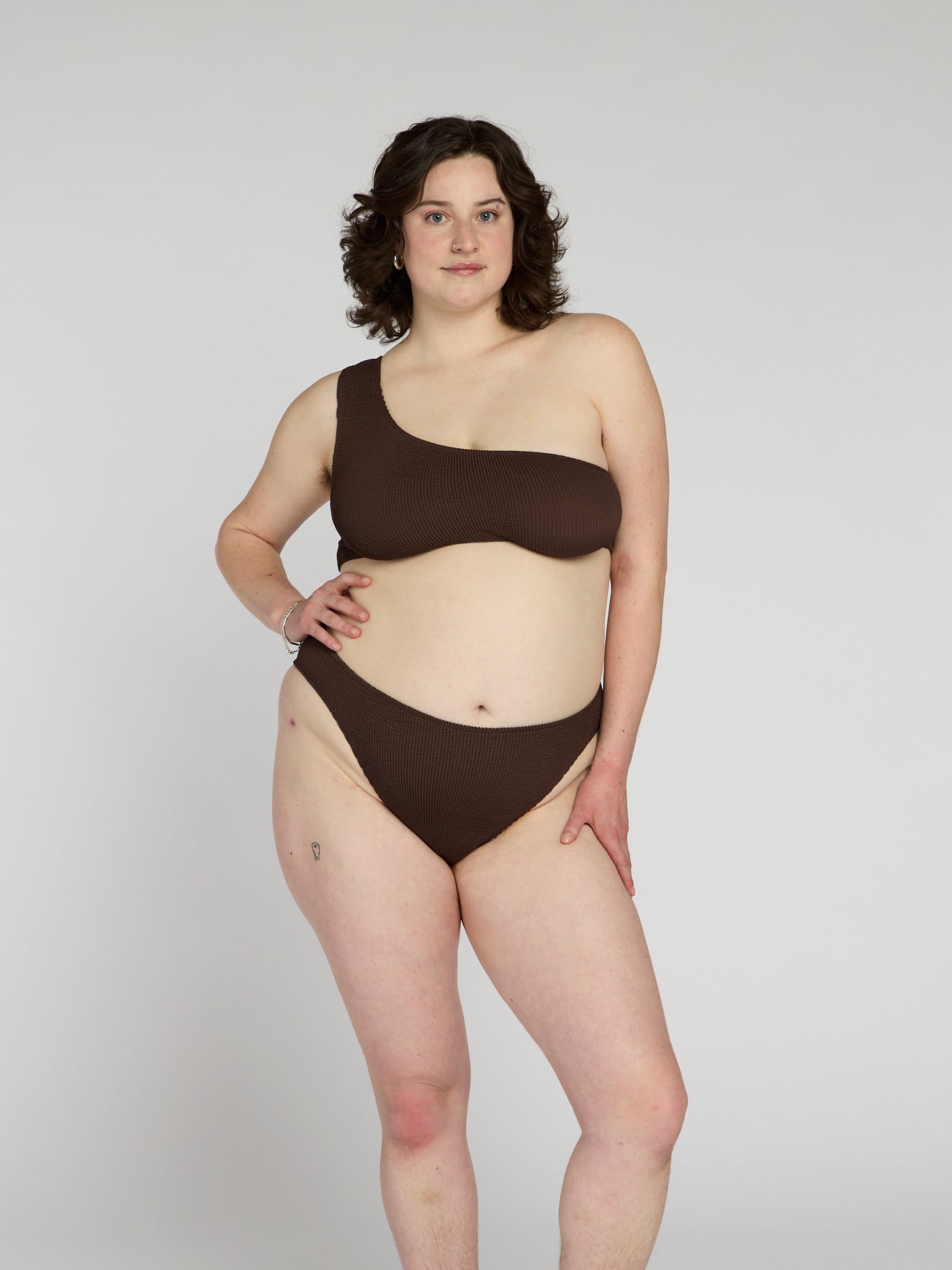 Una Standard Waist Two-Piece