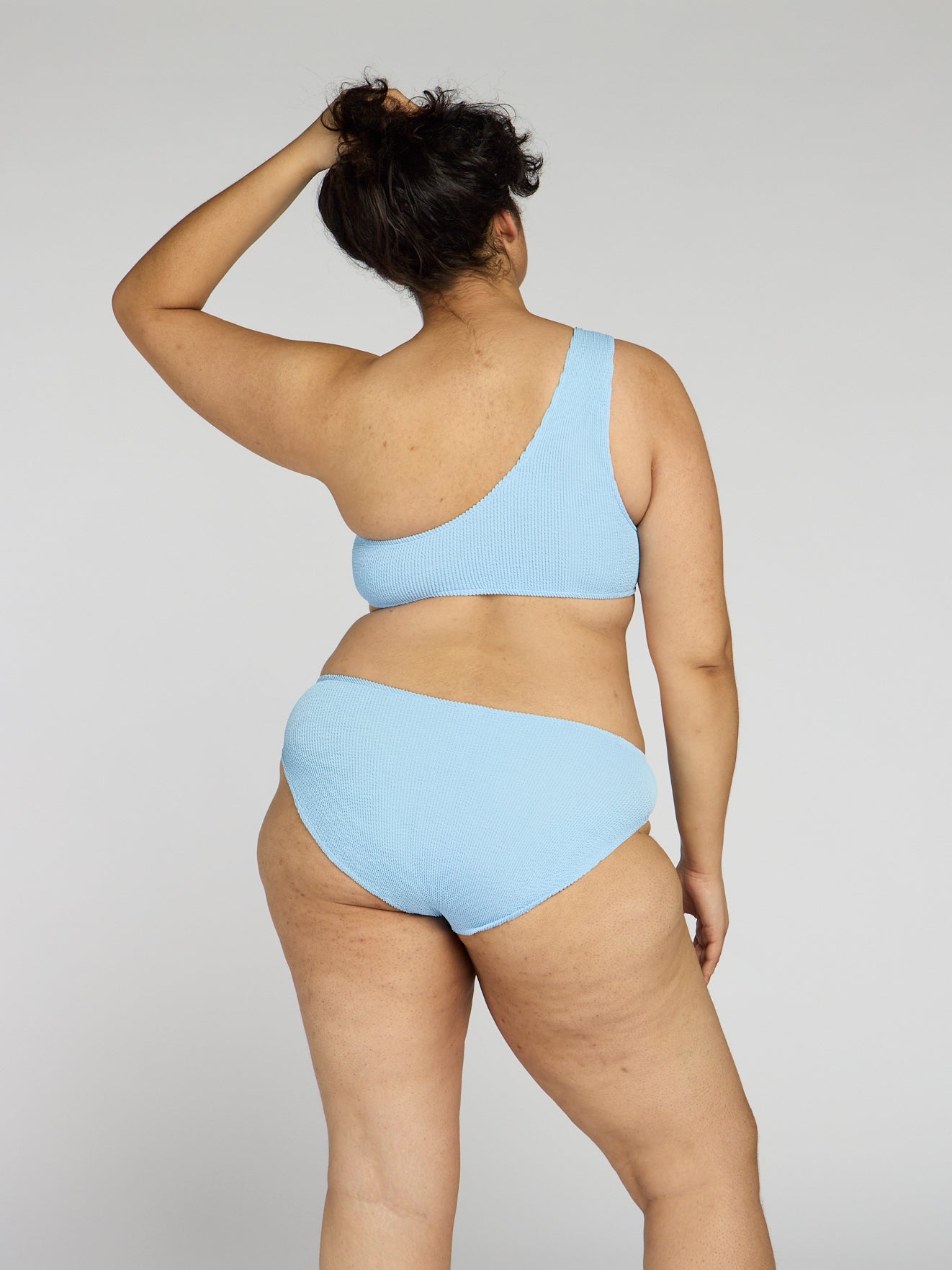 Una Standard Waist Two-Piece